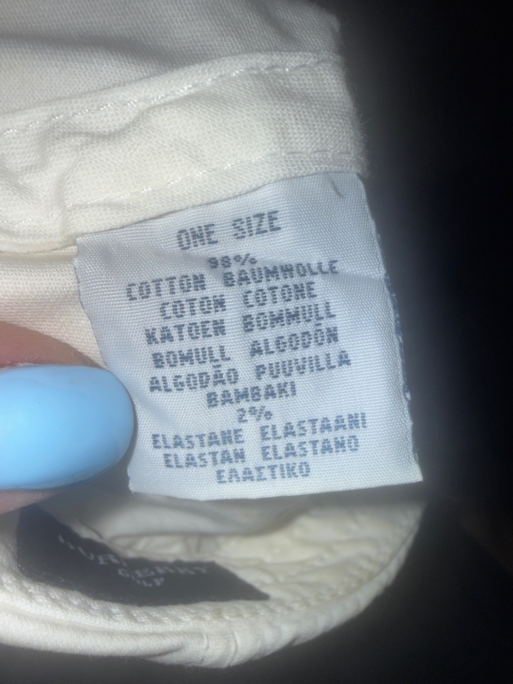 Burberry White Cotton Logo Cap - Picture 9 of 11